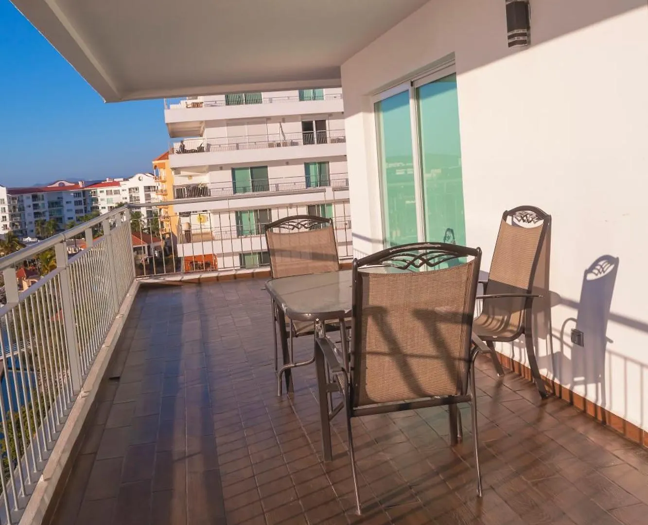 דירות מזטלן Frente A La Marina Y Super Vista By G P S Rentas